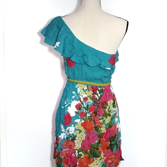 One Shoulder Dress with Ruffle & Yellow Braided Belt. NWOT - Picture 2 of 2